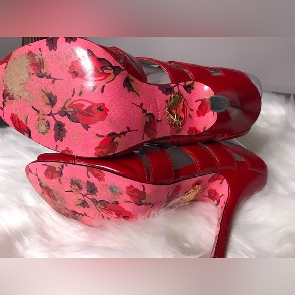 🌞Betsey Johnson Sexy RED Heels 7.5 - Picture 8 of 10